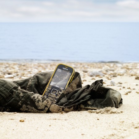 Nokia 3720 classic - La plaja