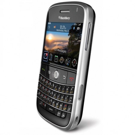 BlackBerry Bold 9000 - Vedere din fata/ dreapta