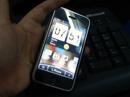 Apple iPhone 3GS - Tema HTC Sense