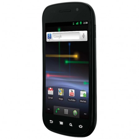 Samsung Nexus S - Vedere din fata/ dreapta (1)