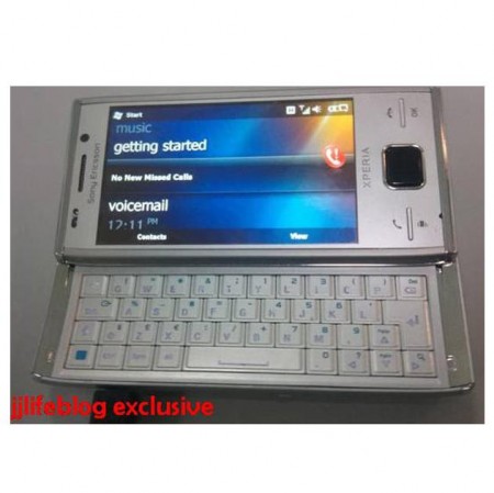 Sony Ericsson XPERIA X2 - Vedere din fata, deschis (jjlifeblog)