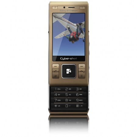Sony Ericsson C905 - Vedere din fata, deschis (auriu)
