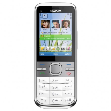Nokia C5 - Vedere din fata