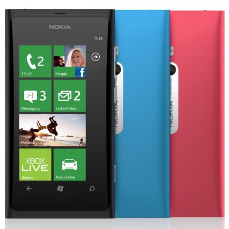 Nokia Lumia 800 - Trei telefoane (1)